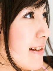Natsuki Takahashi loves exposing her nasty bum under skirt